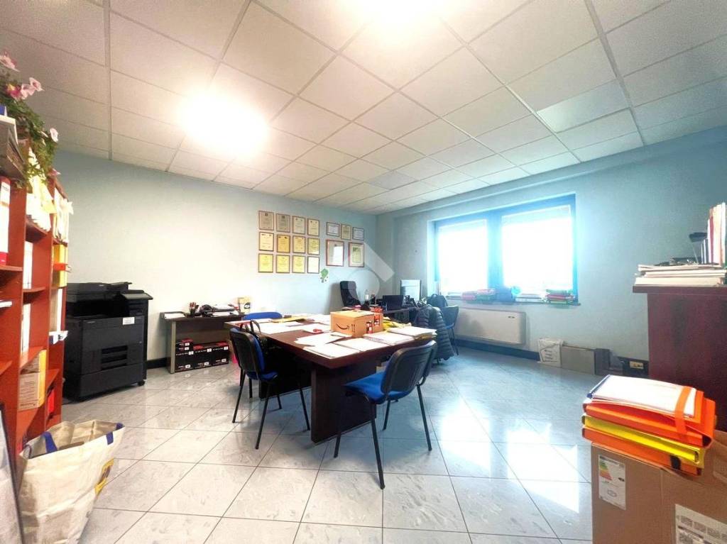 ufficio in vendita ad Alpignano