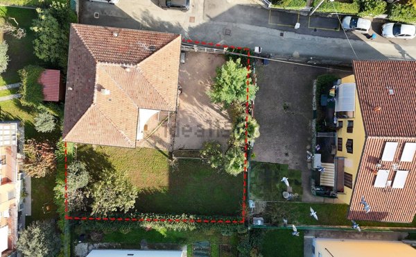 casa indipendente in vendita ad Alpignano