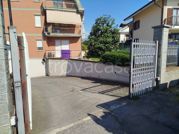locale di sgombero in vendita ad Alpignano