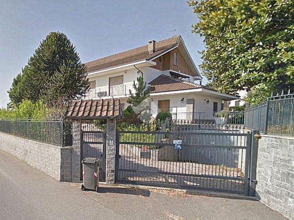 casa indipendente in vendita ad Alpignano