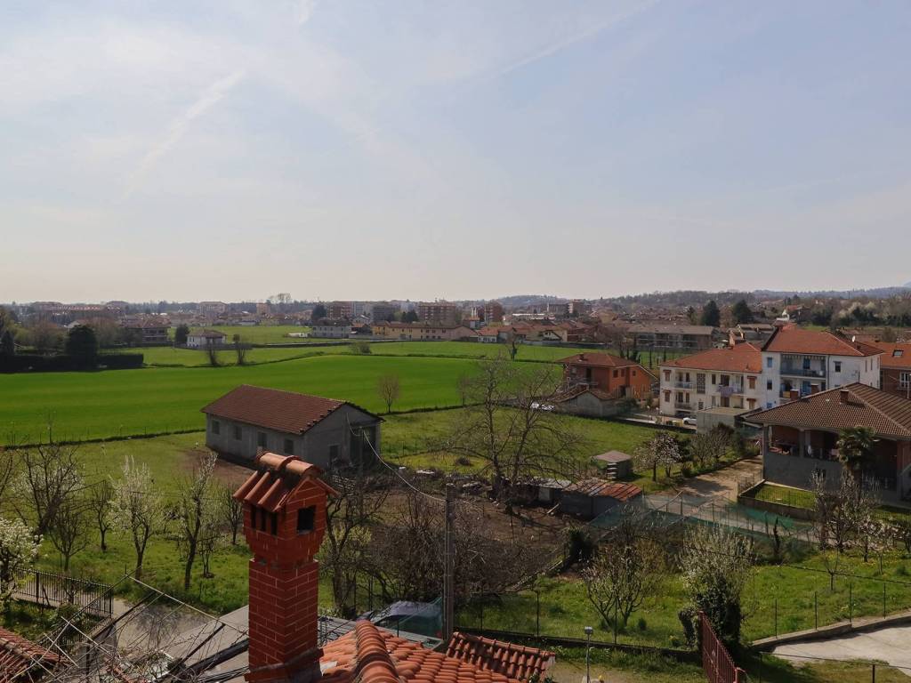 casa indipendente in vendita ad Alpignano