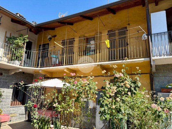 casa indipendente in vendita ad Alpignano