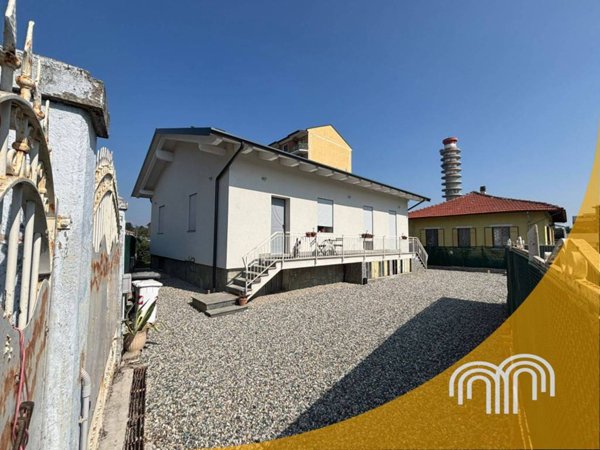casa indipendente in vendita ad Alpignano