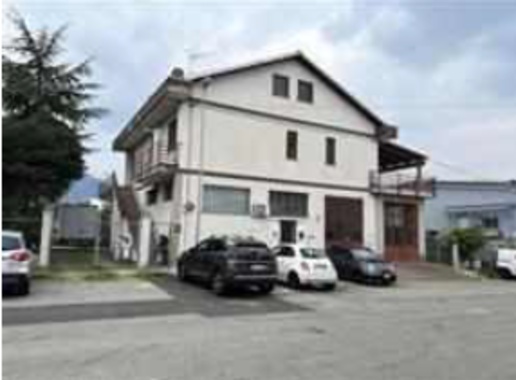 casa indipendente in vendita ad Alpignano