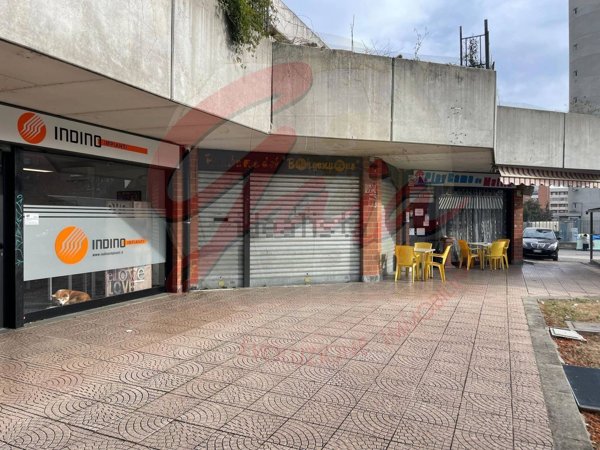 locale commerciale in vendita ad Alpignano