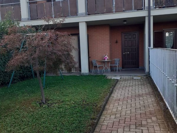 casa indipendente in vendita ad Alpignano