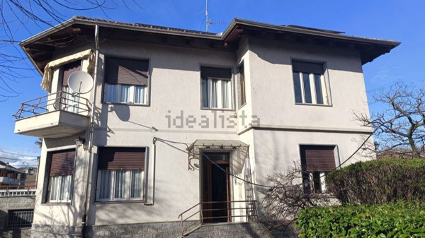 casa indipendente in vendita ad Alpignano