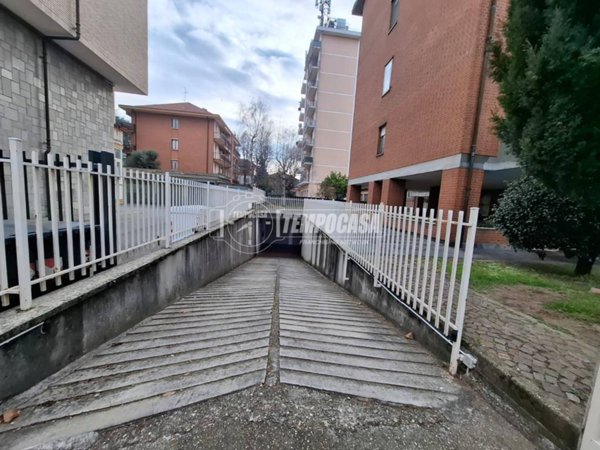 locale di sgombero in vendita ad Alpignano