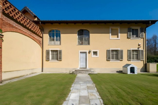 casa indipendente in vendita ad Alpignano