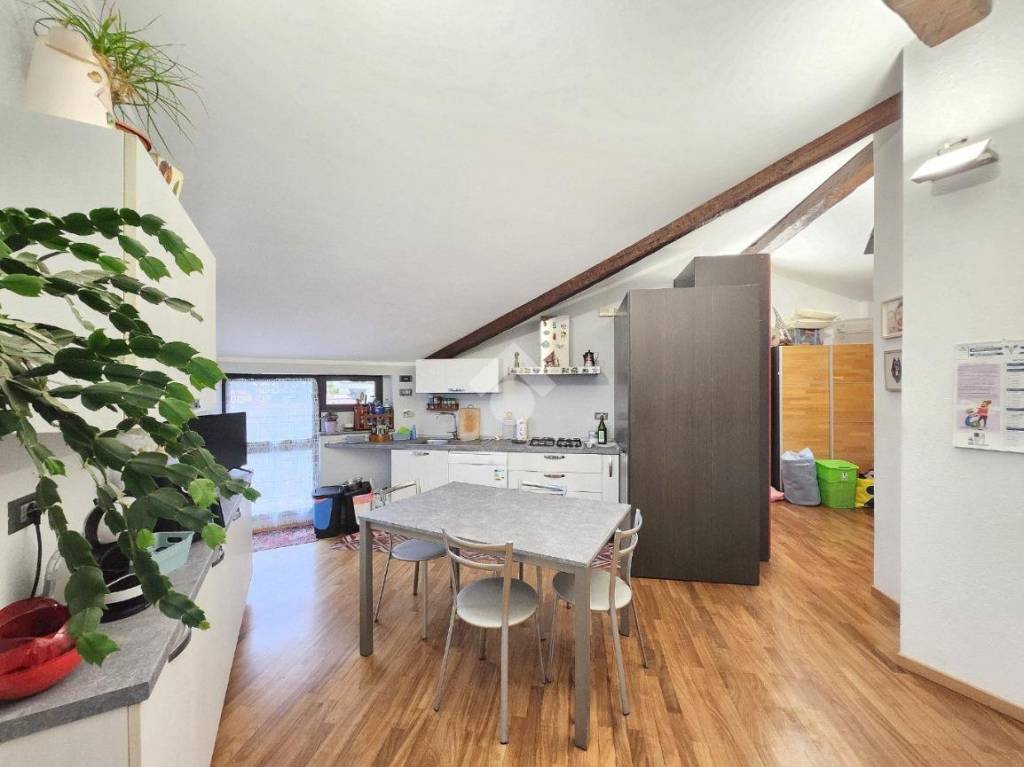 appartamento in vendita ad Alpignano