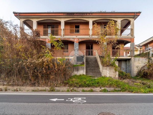 casa indipendente in vendita ad Alpignano