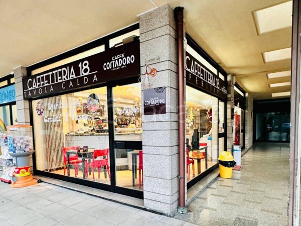 negozio in vendita ad Alpignano