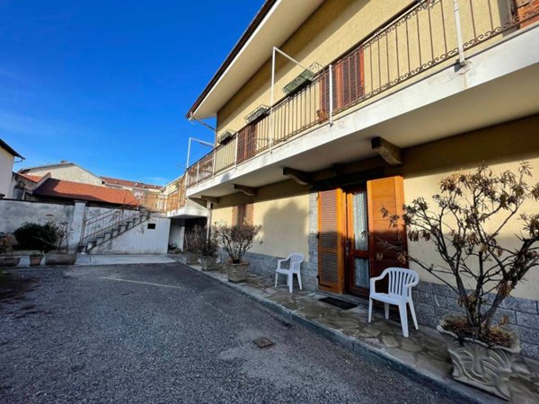 casa indipendente in vendita ad Alpignano