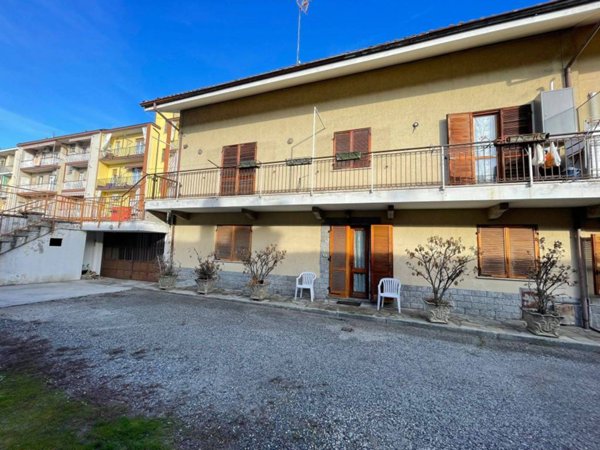 casa indipendente in vendita ad Alpignano