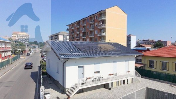 casa indipendente in vendita ad Alpignano