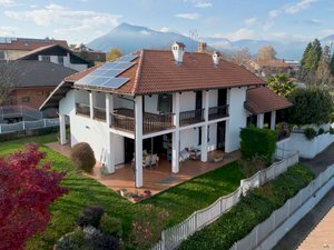 casa indipendente in vendita ad Alpignano