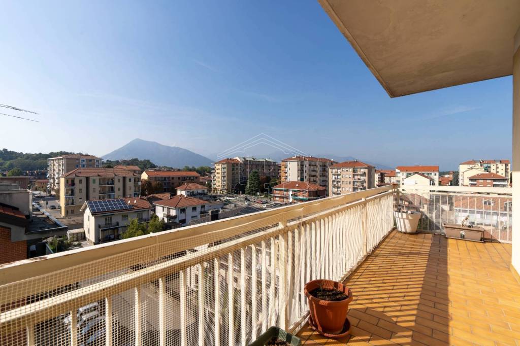 appartamento in vendita ad Alpignano