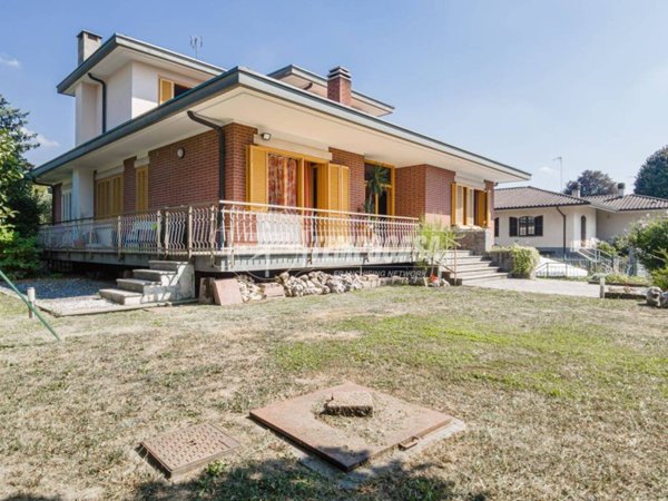 casa indipendente in vendita ad Alpignano