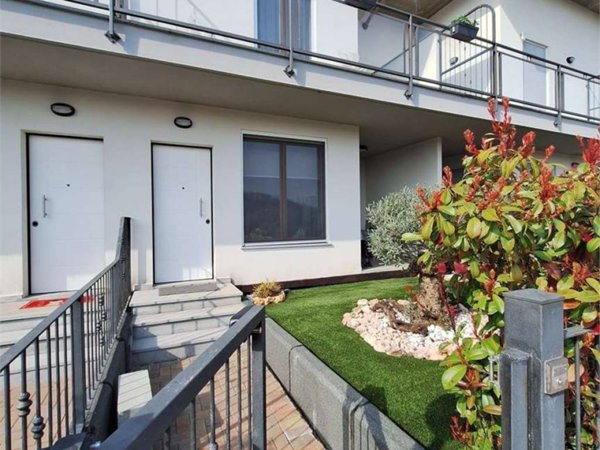 casa indipendente in vendita ad Alpignano