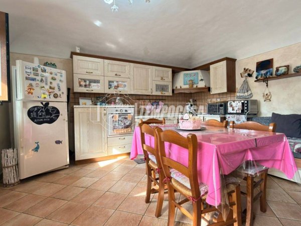 casa indipendente in vendita ad Alpignano
