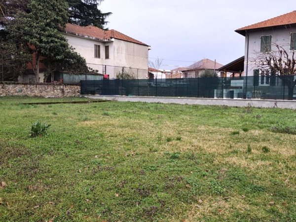 casa indipendente in vendita ad Alpignano