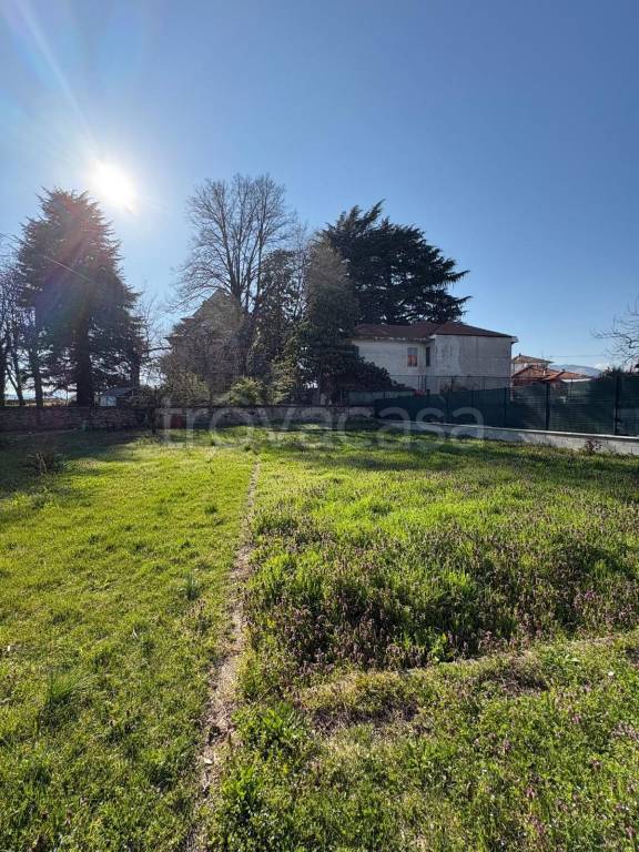 casa indipendente in vendita ad Alpignano