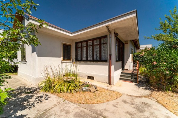 casa indipendente in vendita ad Alpignano