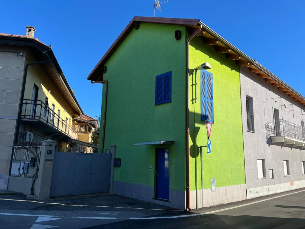 casa indipendente in vendita ad Alpignano