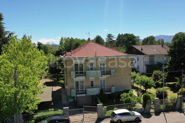 casa indipendente in vendita ad Alpignano