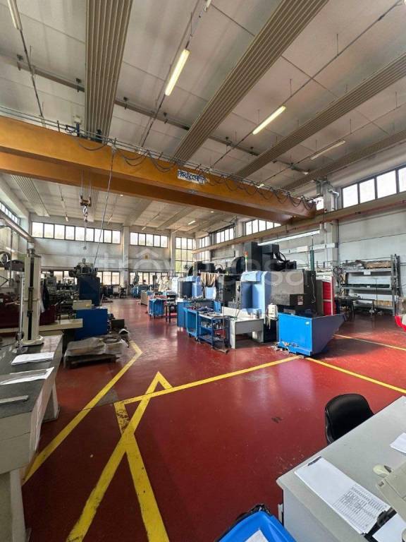 locale commerciale in vendita ad Alpignano