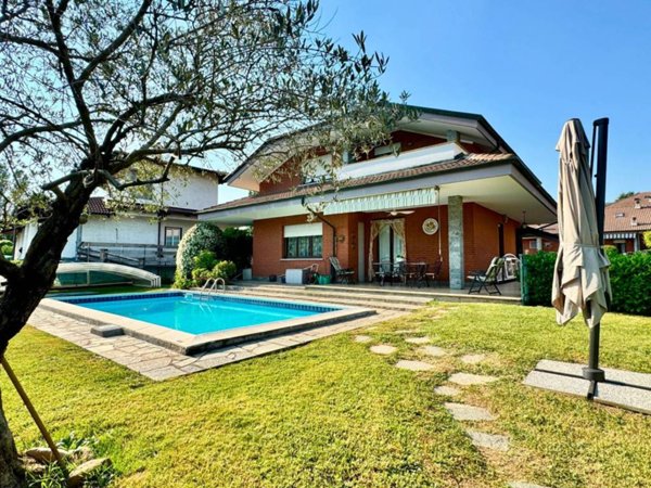 casa indipendente in vendita ad Alpignano