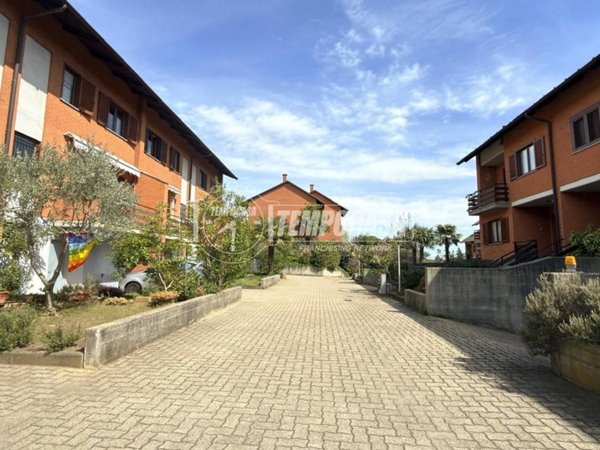 casa indipendente in vendita ad Alpignano