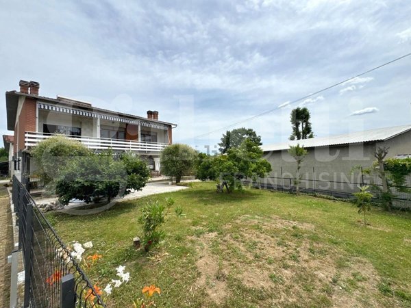 casa indipendente in vendita ad Alpignano