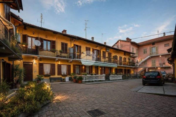 casa indipendente in vendita ad Alpignano