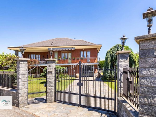 casa indipendente in vendita ad Alpignano