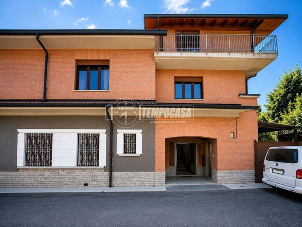 casa indipendente in vendita ad Alpignano