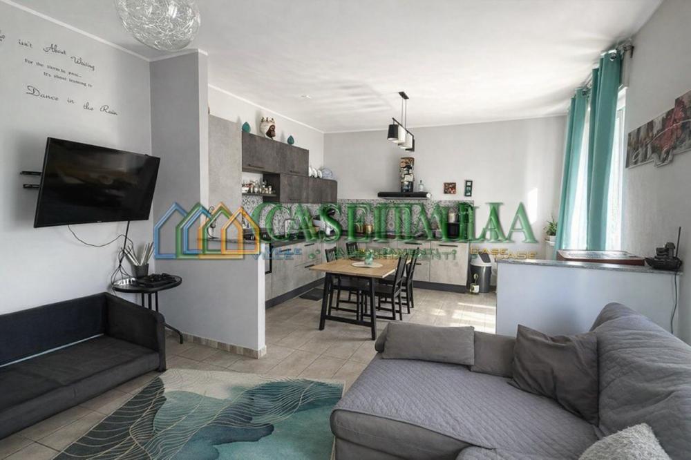 casa indipendente in vendita ad Alpignano