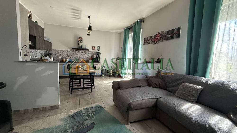 casa indipendente in vendita ad Alpignano