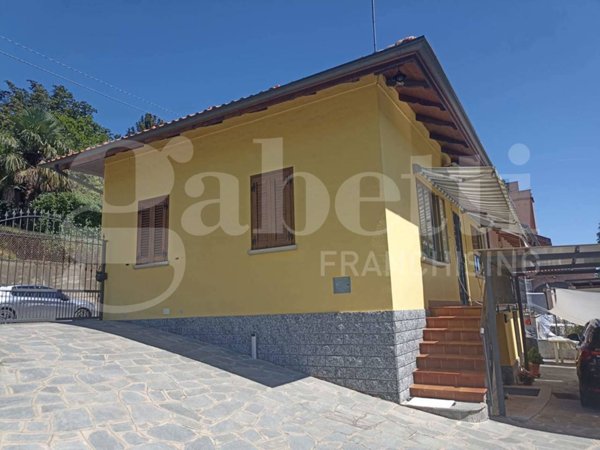 casa indipendente in vendita ad Alpignano