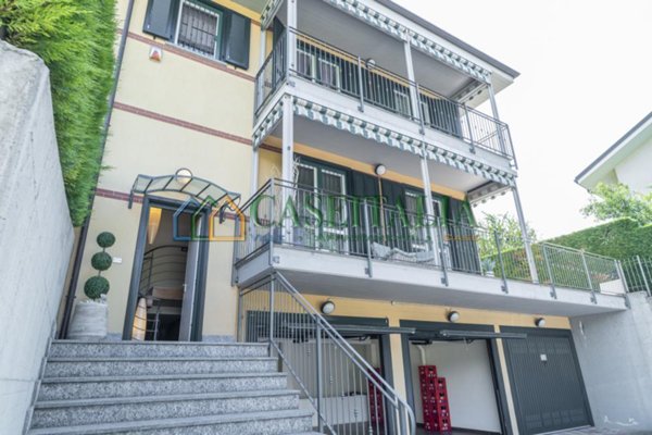 casa indipendente in vendita ad Alpignano