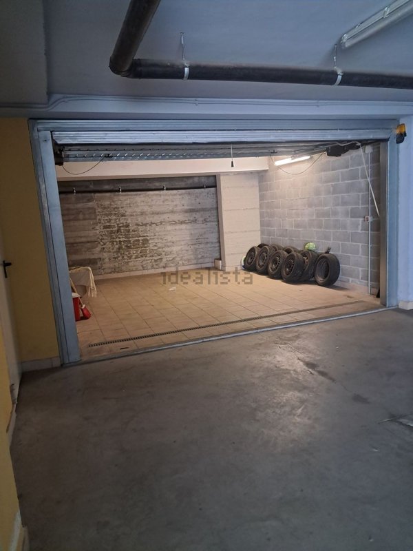 box auto in vendita ad Alpignano
