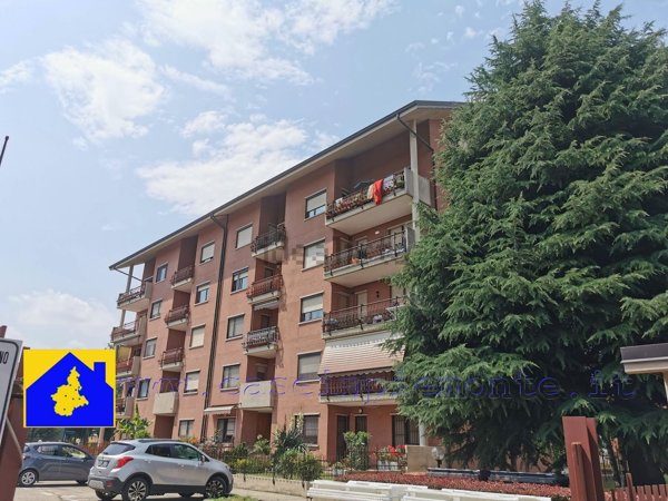 box auto in vendita ad Alpignano