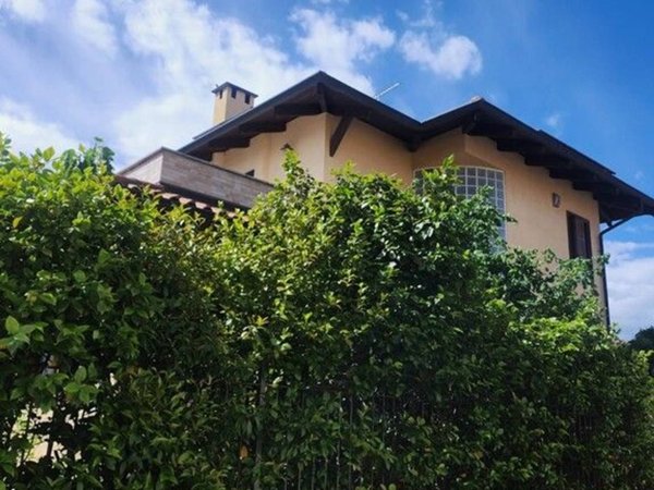 casa indipendente in vendita ad Alpignano