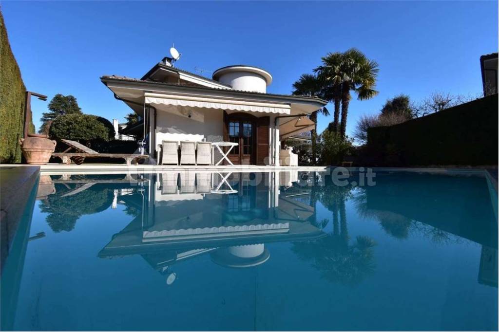 casa indipendente in vendita ad Alpignano