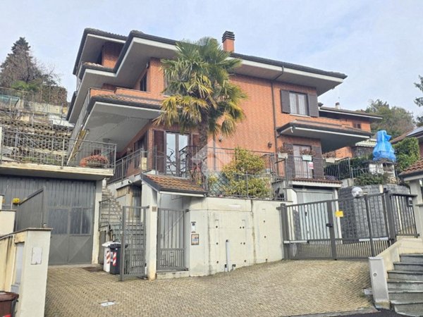 casa indipendente in vendita ad Alpignano
