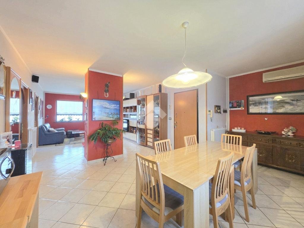 casa indipendente in vendita ad Alpignano