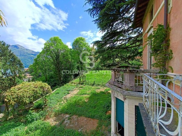 casa indipendente in vendita a Lovere