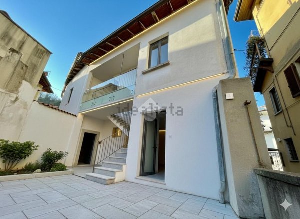 casale in vendita a Lovere