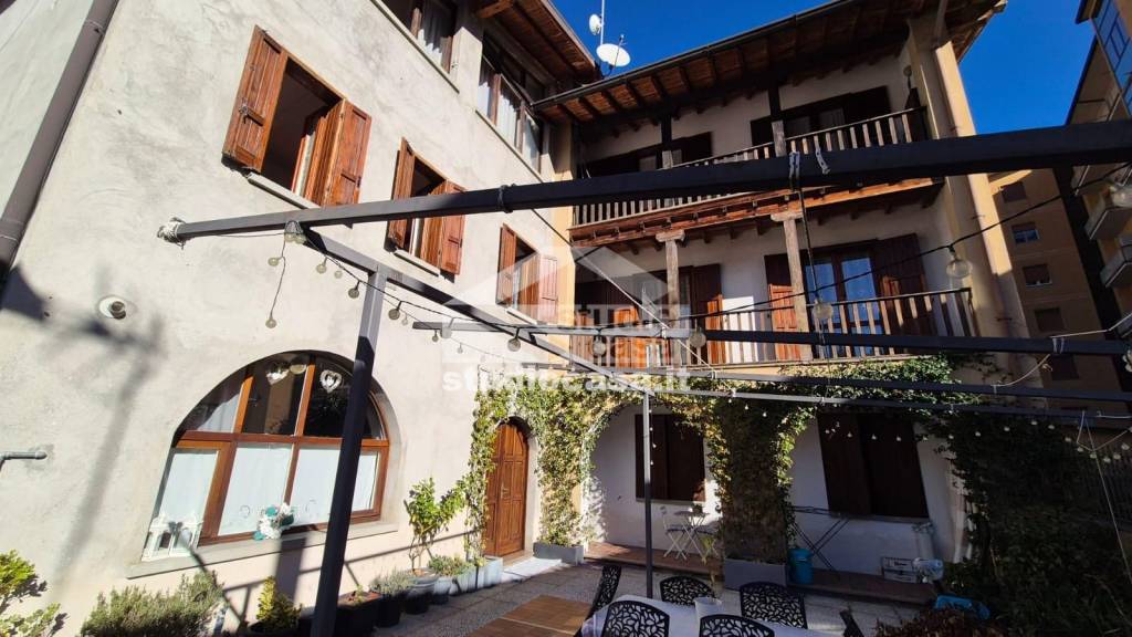 appartamento in vendita a Lovere