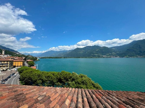 intera palazzina in vendita a Lovere
